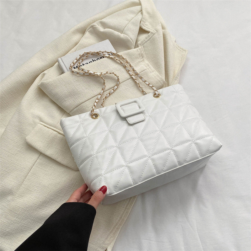 The Rhombus Chain Bag